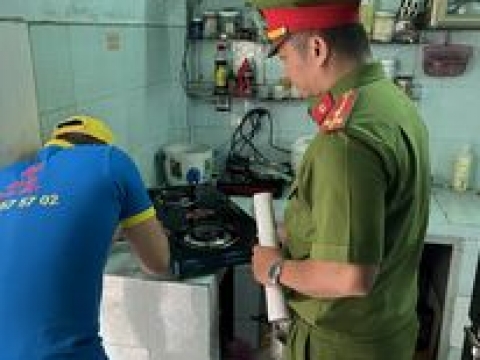 Gas sao việt kết hợp Công An Phòng Cháy và Chữa  cháy kiểm tra an toàn gas cho hộ gia đình khu vực Thạnh Lộc